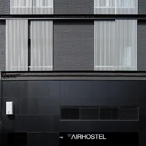 Хостел Airhostel Barcelona Airport 24h 